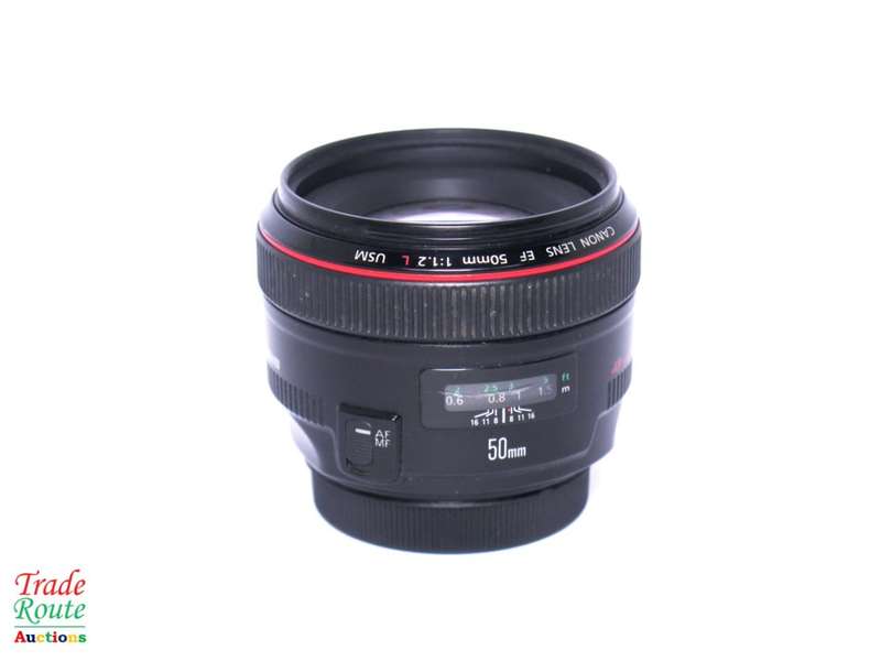 Canon EF 50mm f/1.2 L USM Ultrasonic Lens for Canon DSLR Cameras - Top of the Range