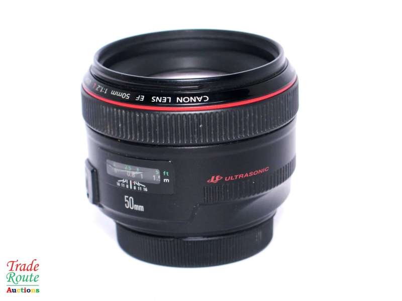 Canon EF 50mm f/1.2 L USM Ultrasonic Lens for Canon DSLR Cameras - Top of the Range