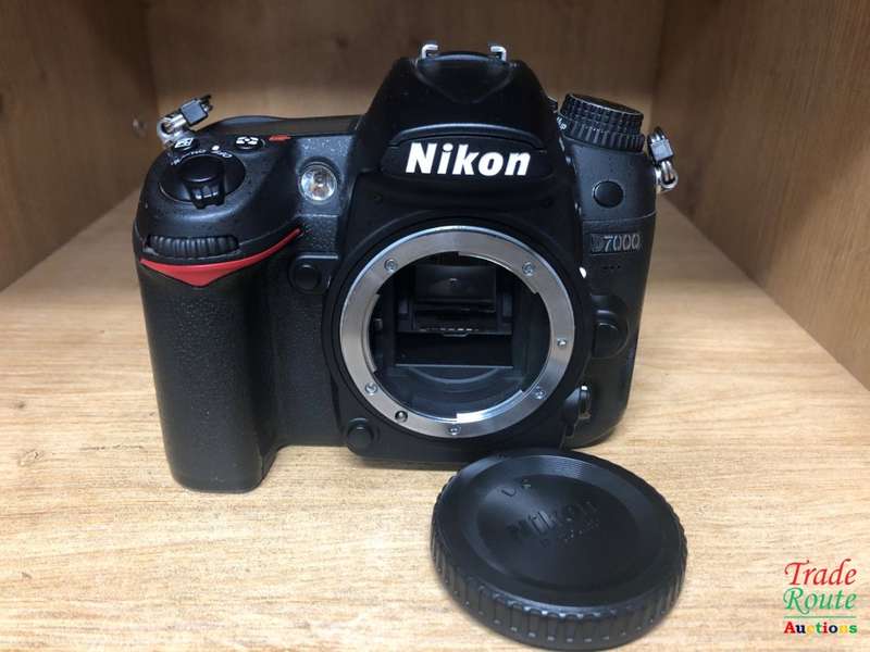 NIKON D7000 DSLR CAMERA Body (ONLY) 16.2 Megapixels
