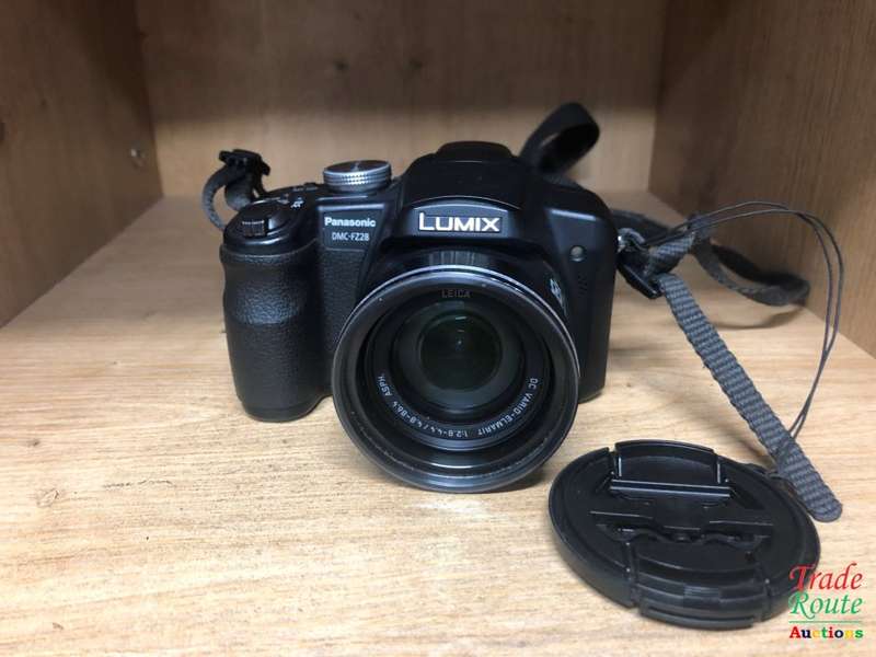 Panasonic Lumix DMC-FZ28 Digital Camera - Leica Lens