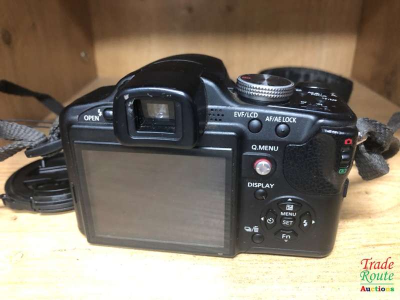 Panasonic Lumix DMC-FZ28 Digital Camera - Leica Lens