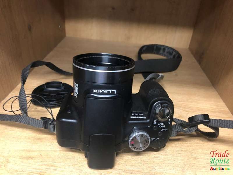 Panasonic Lumix DMC-FZ28 Digital Camera - Leica Lens
