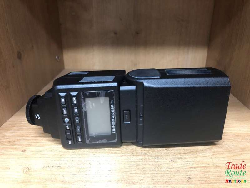 Sigma EF 500 DG Super Flash for Canon DSLR cameras
