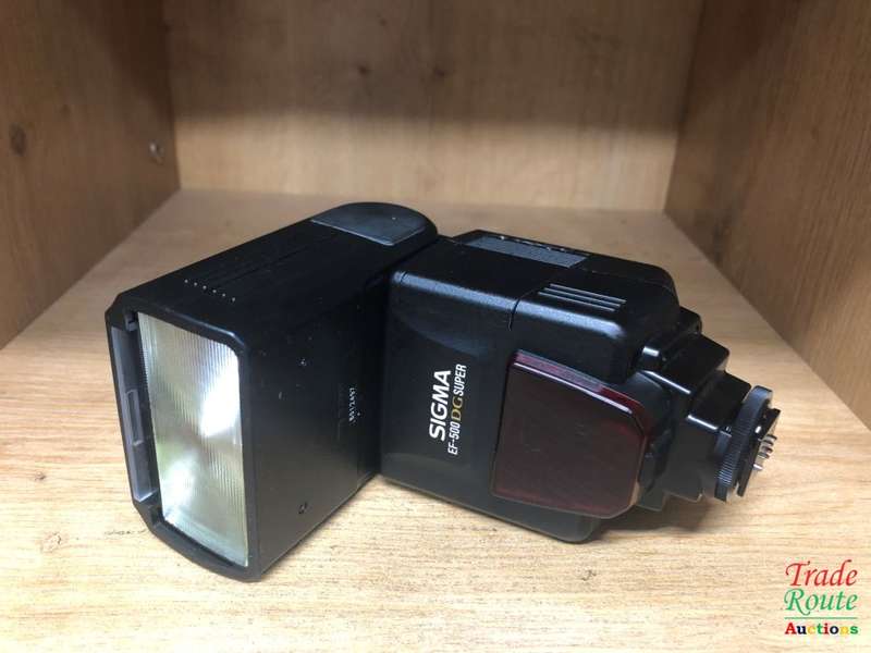 Sigma EF 500 DG Super Flash for Canon DSLR cameras