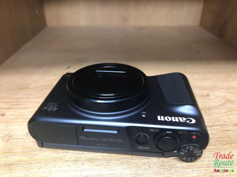 Canon PowerShot SX730 HS Digital Camera - 20.3 MP - VLOG CAMERA - Tilt LCD