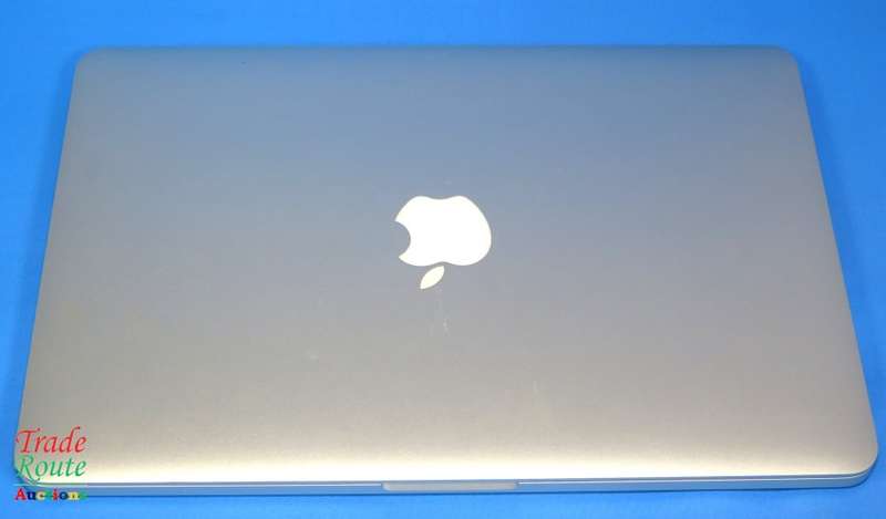 MacBook Pro 13.3-inch ** RETINA ** Core i5 2.7GHz | 8GB RAM | 128GB SSD