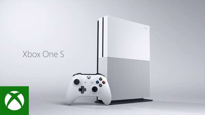 XBOX One S Console (WHITE) Model 1681 1TB + 1 Controller