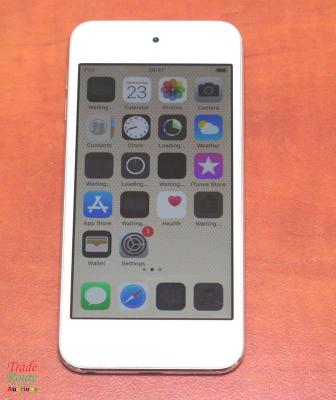 Apple iPod Touch | WHITE/GOLD | 32GB | 6th Generation | A1574 | MKHT2BT/A | RETINA DISPLAY