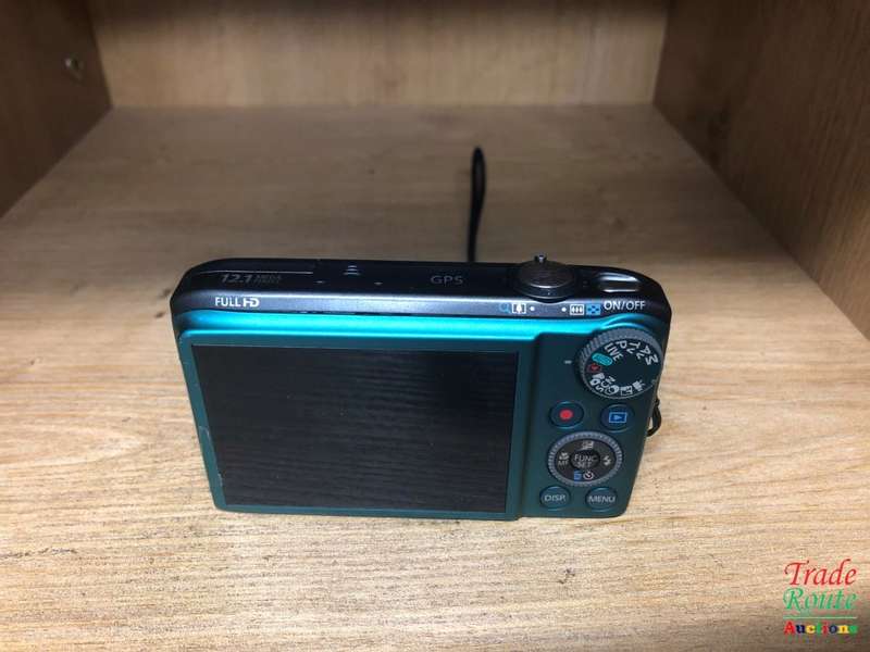 Canon PowerShot SX260 HS 12.1 MP CMOS Digital Camera with 20x IS Zoom 25mm Wide-Angle Lens (Green)