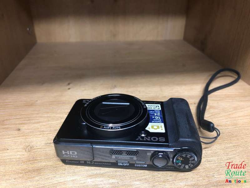 Sony Cyber-shot DSC-HX9V 16.2 MP Exmor R CMOS Digital Still Camera with 16x Optical Zoom G Lens
