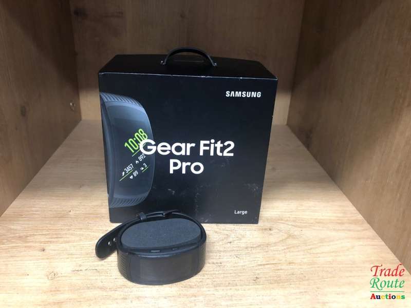 Samsung Gear Fit2 Pro Fitness Tracker Large SM-R365 GPS Sports Band Watch