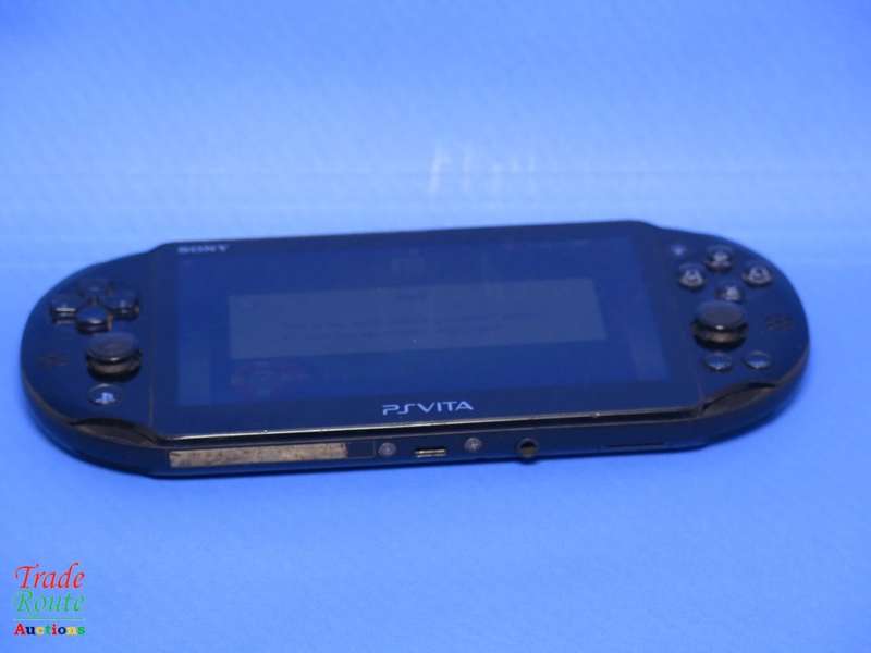 PS Vita PlayStation Vita New Slim Model - PCH-2006