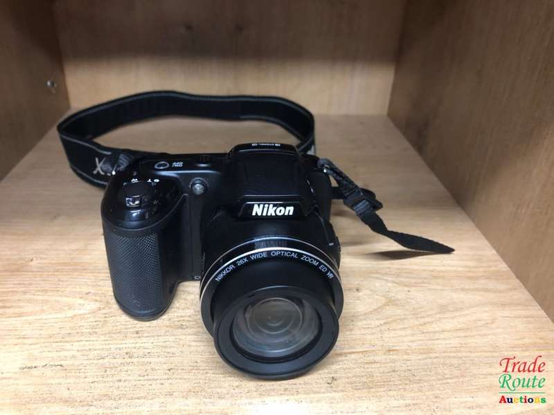 NIKON COOLPIX L810 16.1 Megapixels HDMI 26 X ZOOM Digital Camera