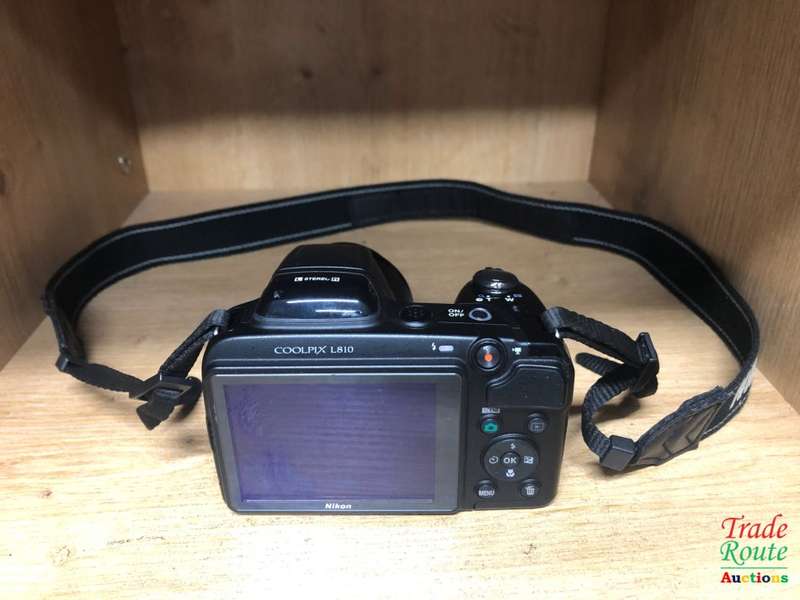 NIKON COOLPIX L810 16.1 Megapixels HDMI 26 X ZOOM Digital Camera