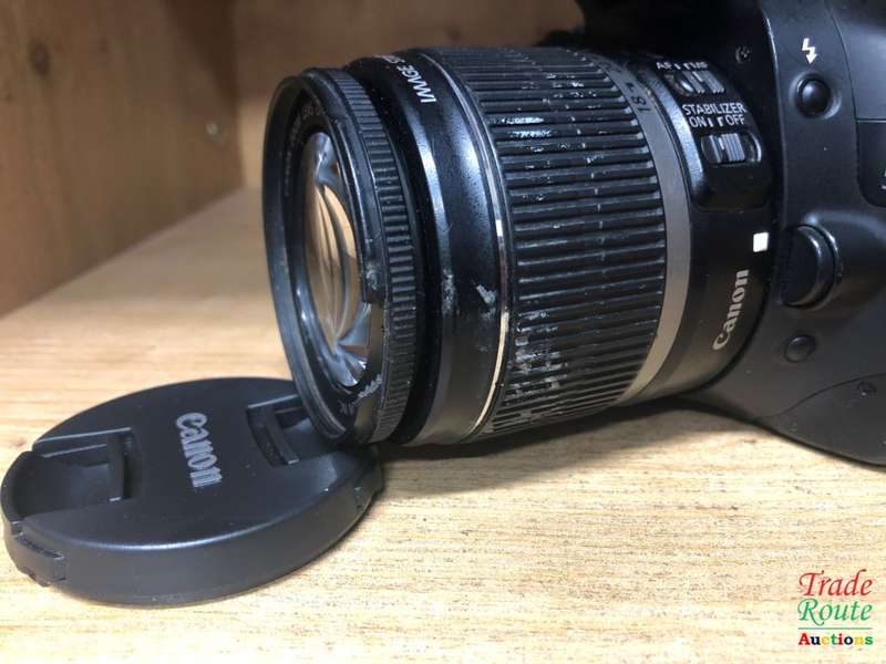 PLZ READ - Canon EOS 550D Digital SLR camera Kit with Canon 18-55 Lens