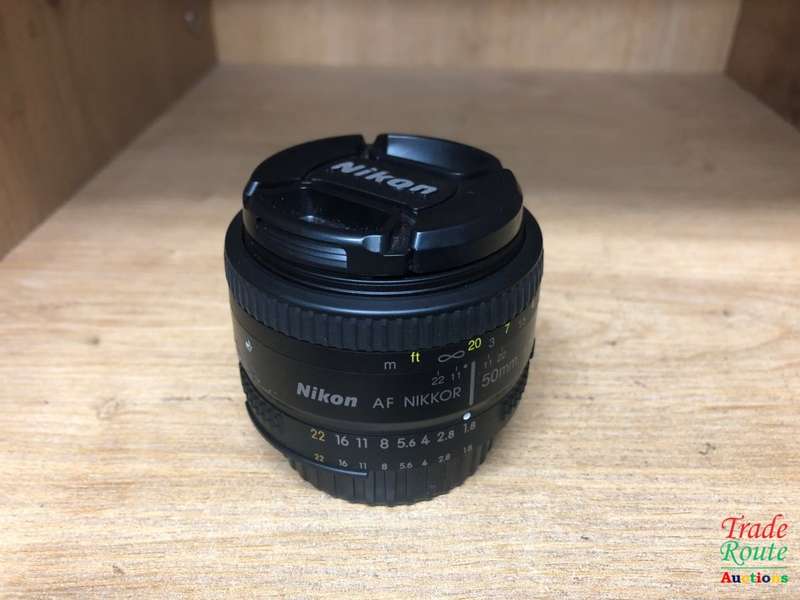 Nikon AF Nikkor 50mm f/1.8D Lens for NIKON Cameras