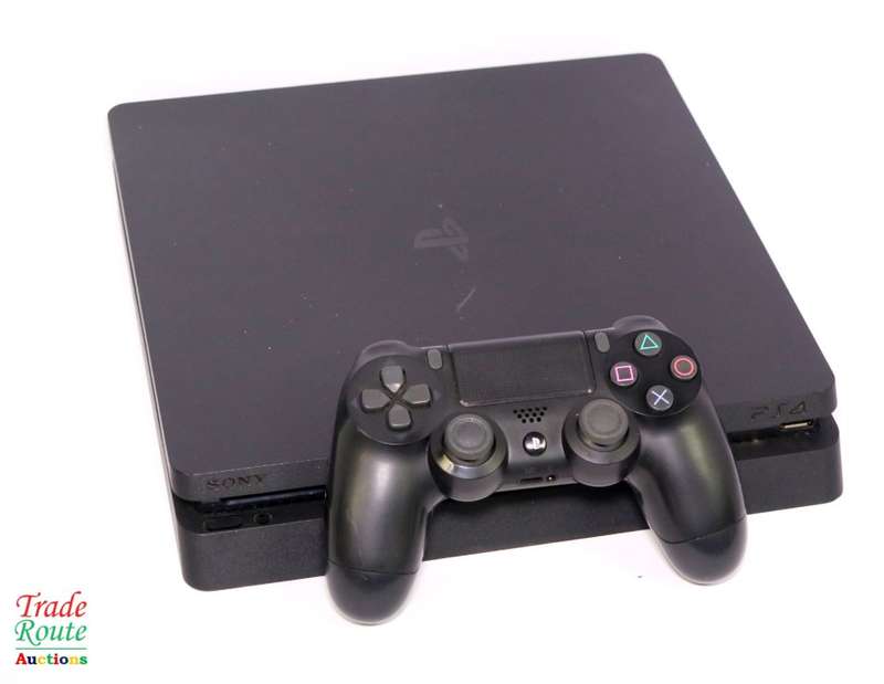 Sony PS4 PlayStation 4 SLIM console - CUH-2016A - Jet Black  *** SONY PS4 ***