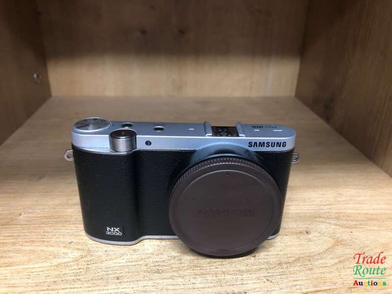 Samsung NX3000 Smart Mirrorless Camera (Body Only)