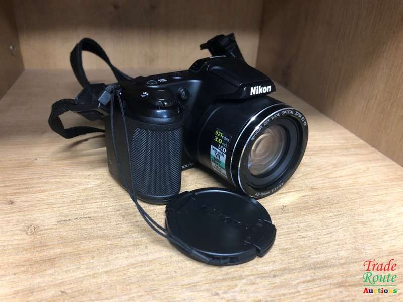 NIKON COOLPIX L810 16.1 Megapixels HDMI 26 X ZOOM Digital Camera