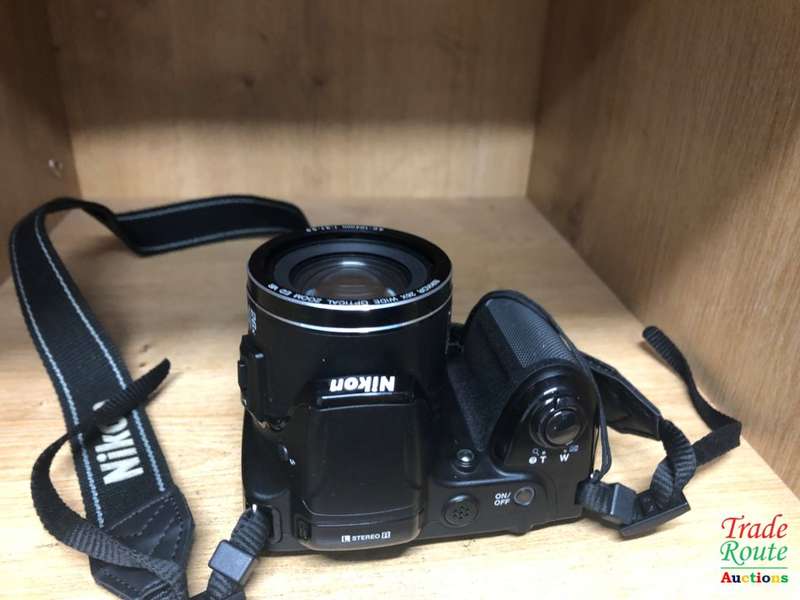 NIKON COOLPIX L810 16.1 Megapixels HDMI 26 X ZOOM Digital Camera