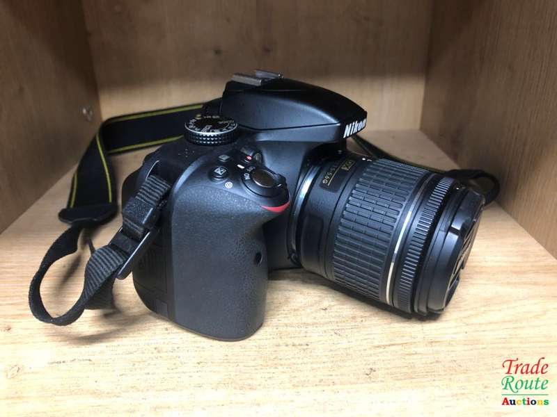 Nikon D3300 24.2 MP CMOS Digital SLR with AF-S DX NIKKOR 18-55mm f/3.5-5.6G DX Zoom Lens (Black)