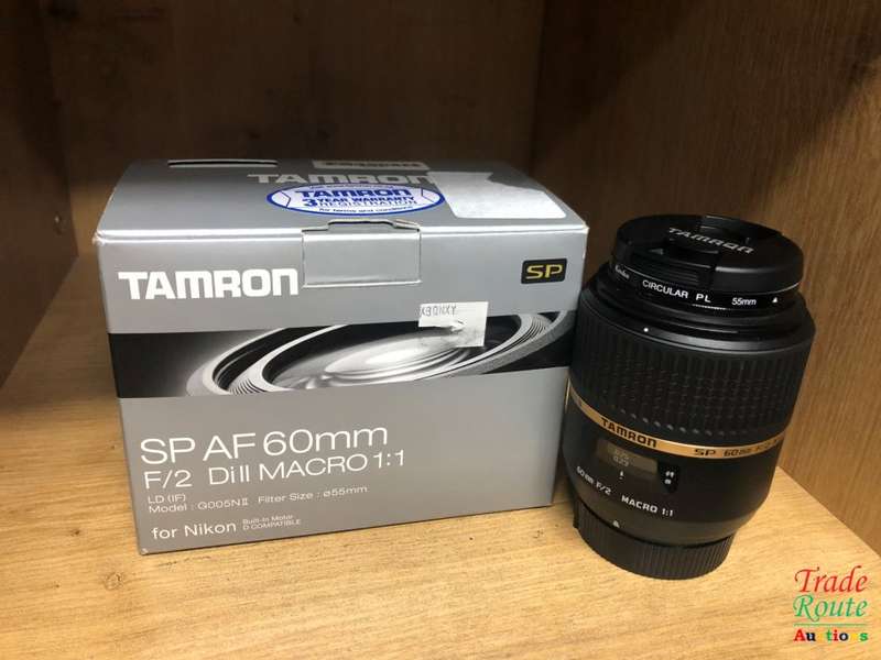 Tamron SP 60mm f/2 Di II 1:1 Macro Lens for NIKON CAMERAS