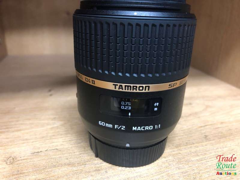 Tamron SP 60mm f/2 Di II 1:1 Macro Lens for NIKON CAMERAS