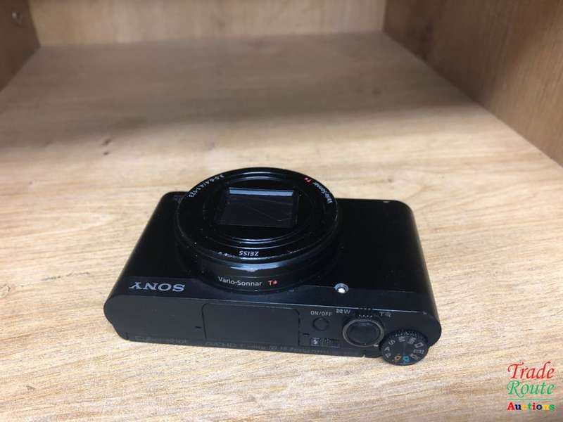 Sony Cyber-shot DSC-WX500 18.2MP Digital Camera (Black)