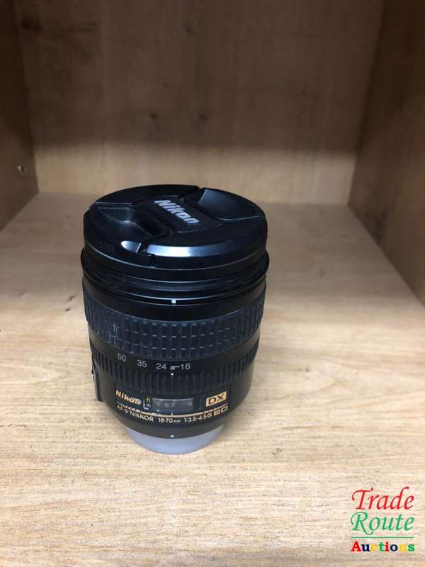 NIKON AF-S NIKKOR 18-70mm DX ED LENS