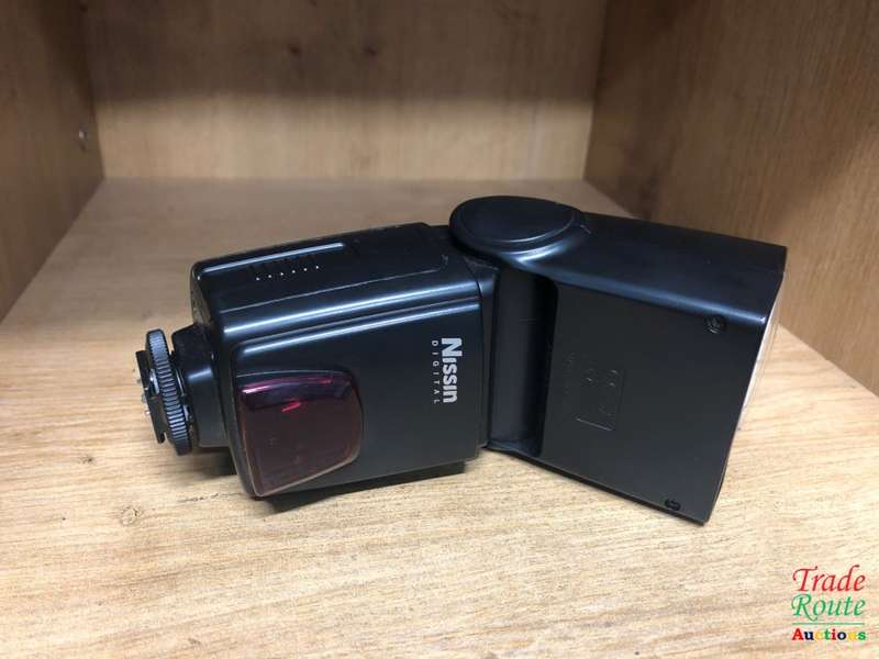 Nissin Di622  Flash for Nikon Cameras