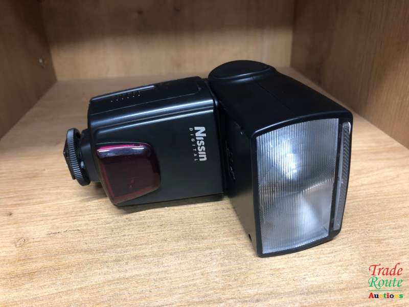 Nissin Di622  Flash for Nikon Cameras