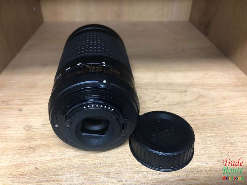 Nikon AF-P DX NIKKOR 70-300mm f/4.5-6.3G ED Lens for Nikon DSLR Cameras ( Nikon 70-300 lens )
