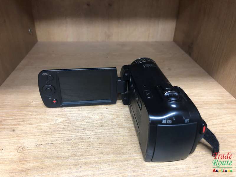 Samsung SMX-F50 Flash Memory Camcorder (Black)