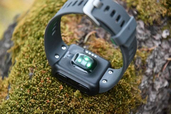 Garmin Forerunner 30 GPS Running Watch with Wrist-based Heart Rate - IN  BOX