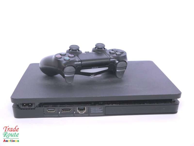 Sony PS4 PlayStation 4 SLIM console CUH-2216A - Jet Black  *** SONY PS4 ***