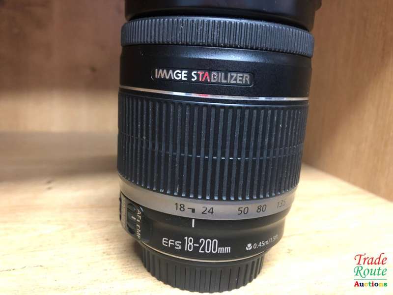 Canon EF-S 18-200mm f/3.5-5.6 IS EF-s - IMAGE STABILIZER LENS for CANON DSLR Cameras