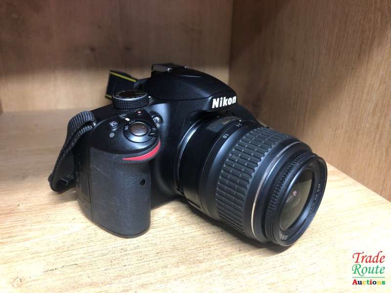 Nikon D3200 24.2 MP CMOS Digital SLR with 18-55mm f/3.5-5.6 AF-S DX NIKKOR Zoom Lens - 24.2 MP