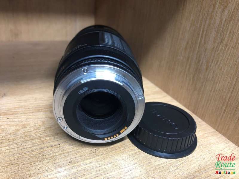 Canon EF 70-210mm F/4.0 Zoom/Macro Lens *** fungus ***