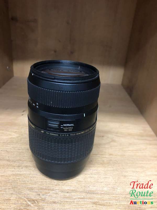 Tamron AF 70-300mm f/4.0-5.6 Di LD Zoom Lens [SONY MOUNT]