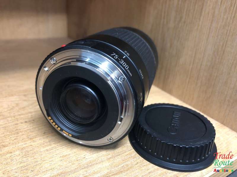 Canon EF 75-300mm 4-5.6 Mark iii Telephoto Zoom Lens for 600D, 650D, 700D, 750D 1200D 1300D Etc