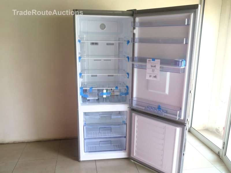 Defy Double door Fridge Freezer with Water dispenser - Unused Demo