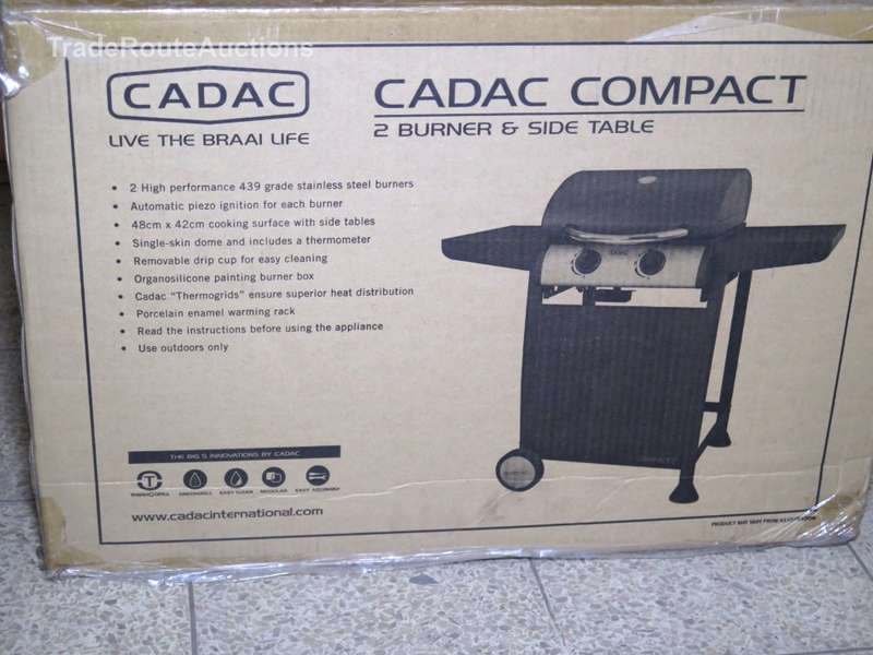 CADAC COMPACT 2 BURNER GAS BRAII & SIDE TABLE