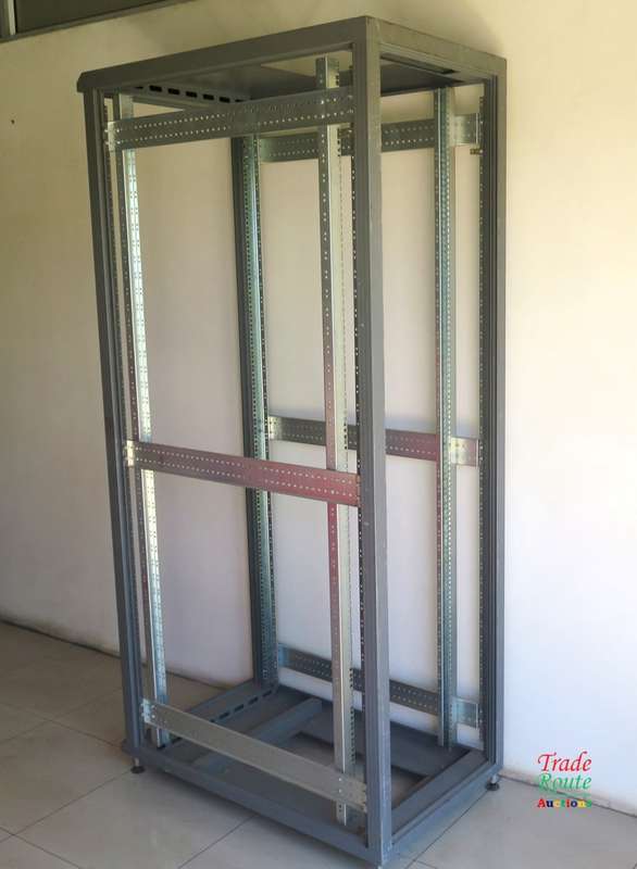 Network server rack - 60cm wide x 100cm long x 205cm height - COLLECTIONS ONLY