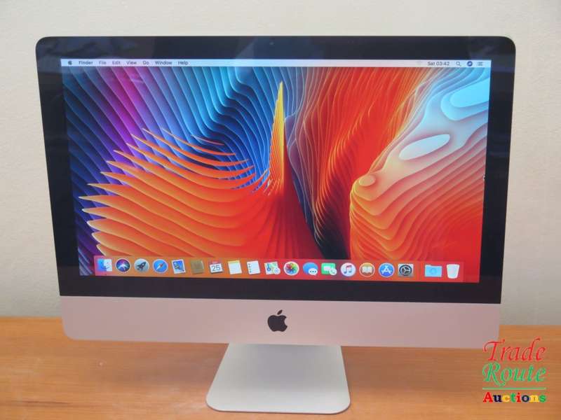 Apple iMAC | 21.5 INCH | Core i5 2.5Ghz 12GB RAM 500GB HDD * AMD Radeon HD Graphics