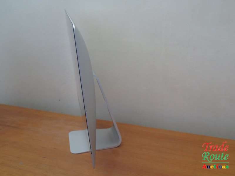 Apple iMAC Retina 5K Display | 27 INCH | Core i5 3.5GHz * AMD RADEON 2GB GRAPHICS
