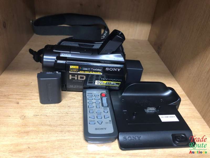 Sony HDR-SR12 120GB Hybrid HDD/Memory Stick FULL HD Camcorder Sony HDR-SR12 120GB Hybrid HDD/Memory