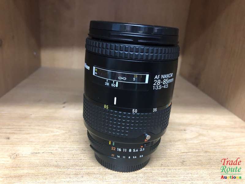 Nikon AF Nikkor 28-85mm 1: 3.5-4.5 Lens
