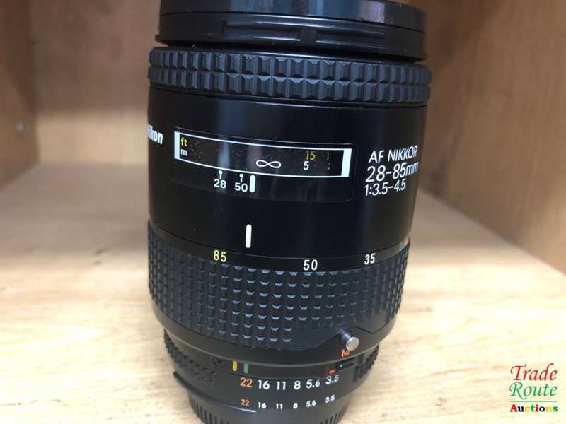 Nikon AF Nikkor 28-85mm 1: 3.5-4.5 Lens