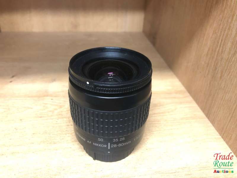Nikon AF Nikkor 28-80mm 1: 3.3-5.6G Lens