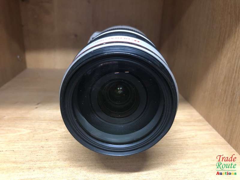 for Spares (or) Repair - Canon EF 28-300mm f/3.5-5.6L IS USM Lens
